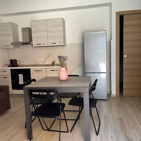 Appartement Apt. N. 5 Milan